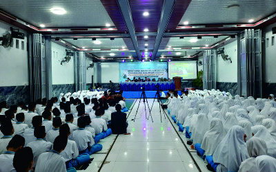 Seminar Grand Smart Motivation 2023: Pesona Generasi Kulni Menuju Langit Nusantara bersama Ustaz Heppy Chandrayana
